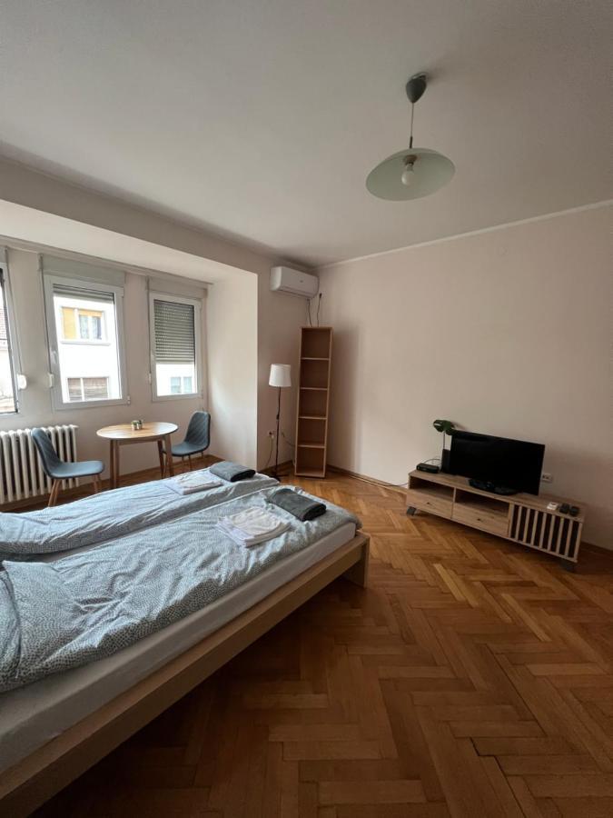Apartman Lena Belgrado Exterior foto